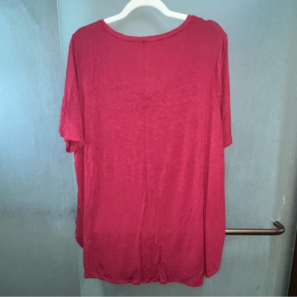 Maurices plus size 2x 24/7 tee - Picture 2 of 5